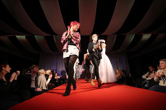 Ki-N-ky by E production (foto:Saša Čuka) Ki-N-ky by E production (foto:Saša Čuka)