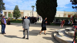 Dan županije: Polaganje vijenaca na Gradskom groblju Zadar Dan županije: Polaganje vijenaca na Gradskom groblju Zadar