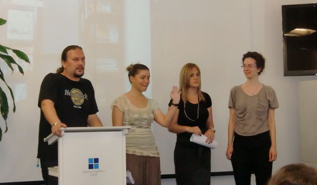 “Mala filozofija”, voditelj Bruno Ćurko