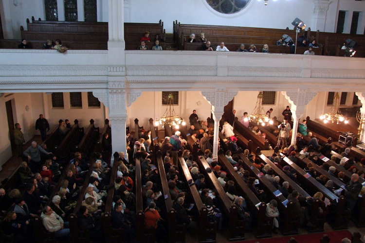 “Muzicki miris Mediterana – koncert klape i mandoline u novosadskoj Sinagog, Foto: Miroslav Babic