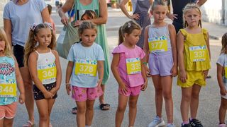 17. atletska utrka Cvjetnom obalom od Sv.Filipa i Jakova do Turnja i natrag 17. atletska utrka Cvjetnom obalom od Sv.Filipa i Jakova do Turnja i natrag