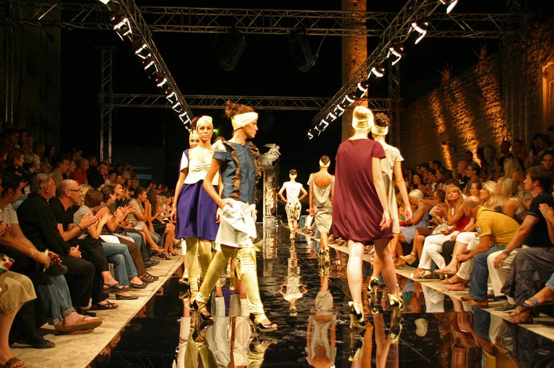 Image 1174671 (auto)