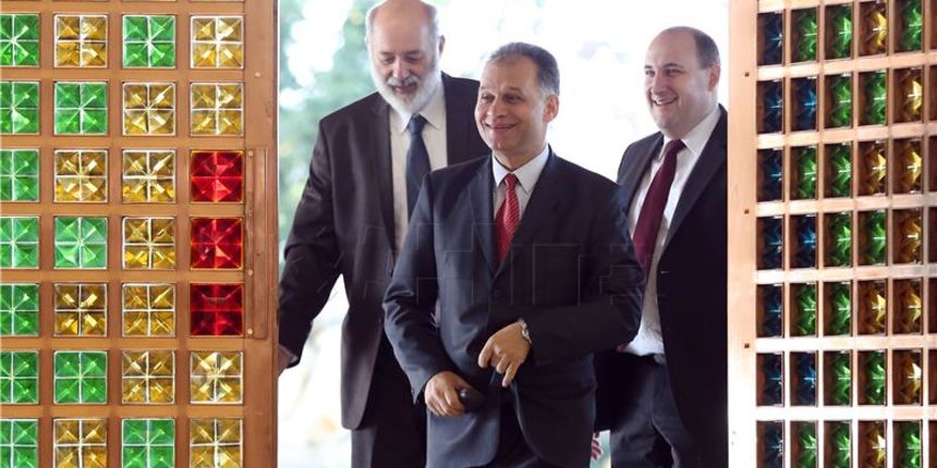 Zastpnici manjina dolaze na konziltacije kod predsjednice, Foto: Hina