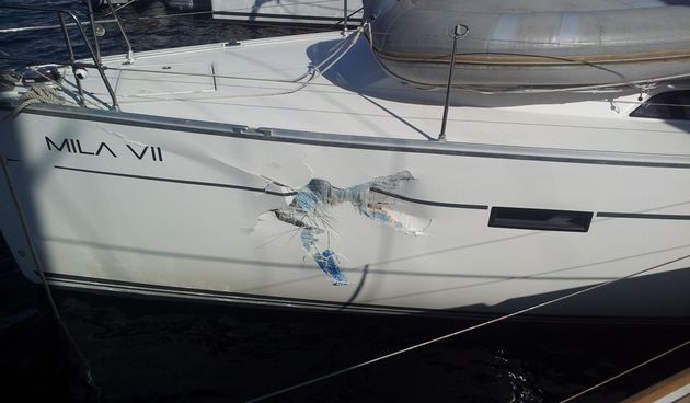 Za troje švedskih državljana ozlijeđenih u sudaru glisera i jedrilice kod Visa organiziran hitan helikopterski transport u Splitu