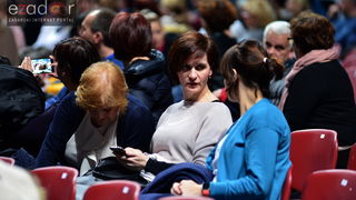 Mjuzikl Mamma Mia kazališta Komedija u dvorani Krešimir Ćosić