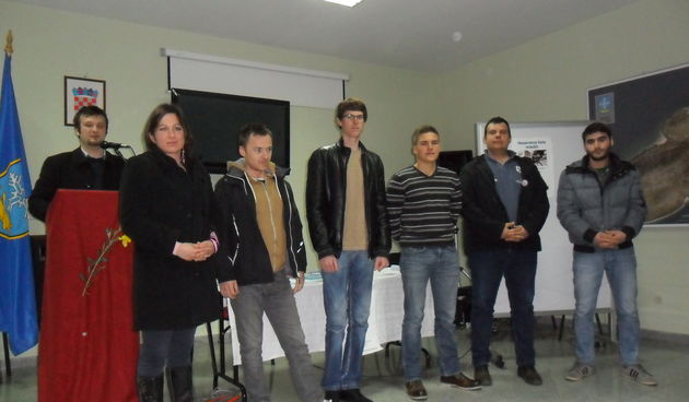 U Kukljici predstavljena Nezavisna lista mladih