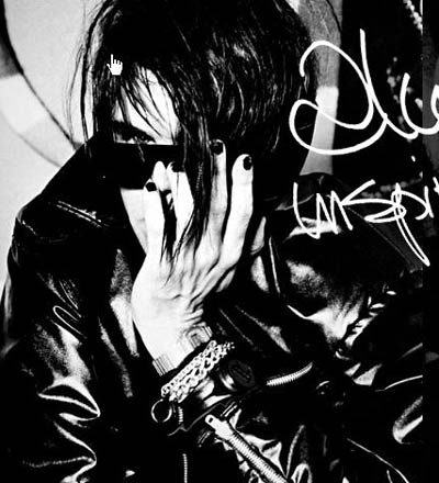 Izdvajamo iz knjige “American fashion accessories”