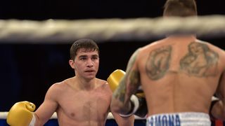 Svjetska boksačka liga, grupa B C1, kategorija 46-49 kg, Nodari Darbaidze (Croatian Knights) – Samuel Carmona (France Fighting Roosters).