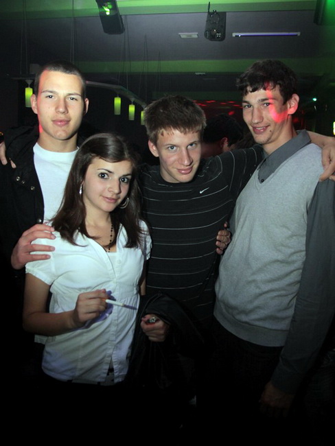 Klub Satir ogranizirao party za sudionike SHKM, 8. svibnja 2010.