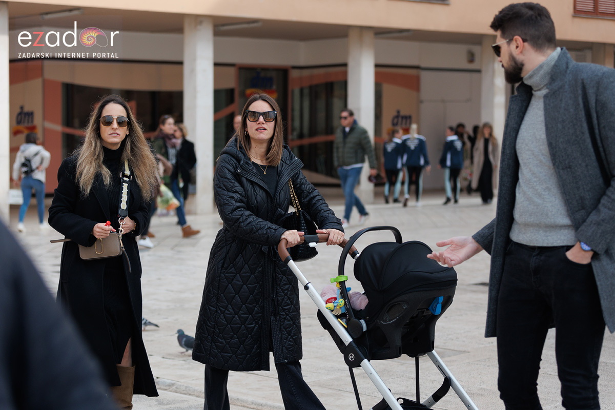 Đir po gradu, subotnja špica 18. veljače 2023. Đir po gradu, subotnja špica 18. veljače 2023.