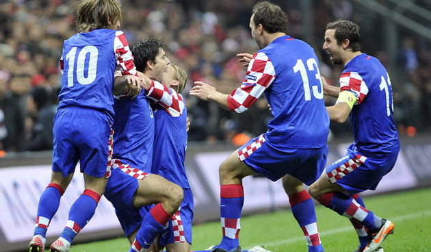 Istanbul, 111111.Turk Telekom Arena.Dodatna kvalifikacijska nogometna utakmica za plasman na Europsko prvenstvo, Turska – Hrvatska.Na slici: slavlje, Vedran Corluka za treci gol Hrvatske.Foto: Josko Ponos / CROPIX