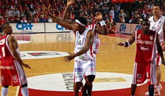 Spirou Chaleroi (Foto:linearecta.be)