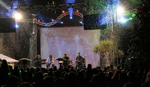 Vir: Snježna i svjetlosna božićna čarolija uz Crvenu jabuku