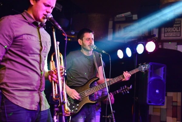 Mjesni Odbor u Maraschino Baru. Foto: Iva Perinčić Mjesni Odbor u Maraschino Baru. Foto: Iva Perinčić