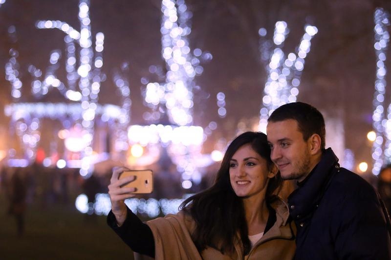 Na Zrinjevcu otvoren Advent u Zagrebu