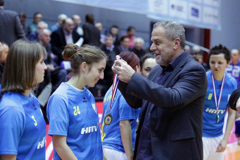 Finale Kutije šibica: ŽNK Osijek – HNTV i MNK Futsal Super chicks 4-1 Finale Kutije šibica: ŽNK Osijek – HNTV i MNK Futsal Super chicks 4-1