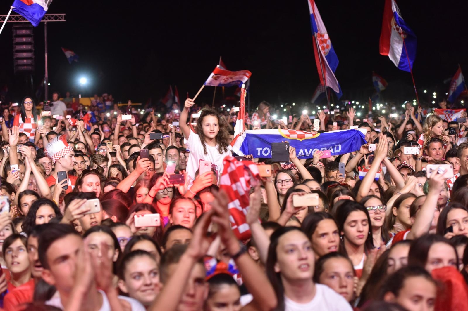 U rodnom Livnu priređen veličanstven doček Zlatku Daliću U rodnom Livnu priređen veličanstven doček Zlatku Daliću