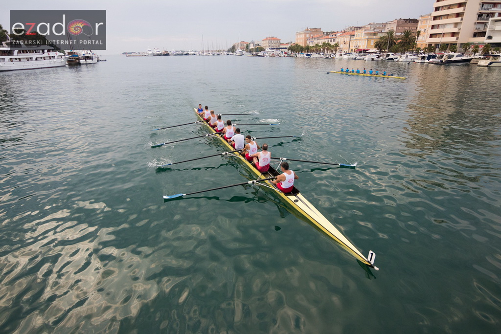 6. “Jadranov veslački dvoboj” osmeraca u uvali Jazine 6. “Jadranov veslački dvoboj” osmeraca u uvali Jazine