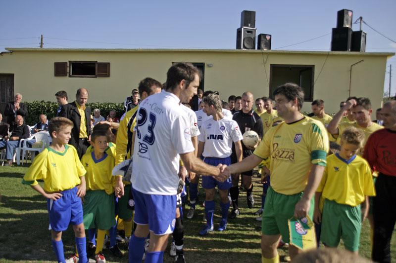 Hajduk – Zlatna Luka, Prijateljska utakmica povodom 75 godina osnivanja NK Zlatna luka