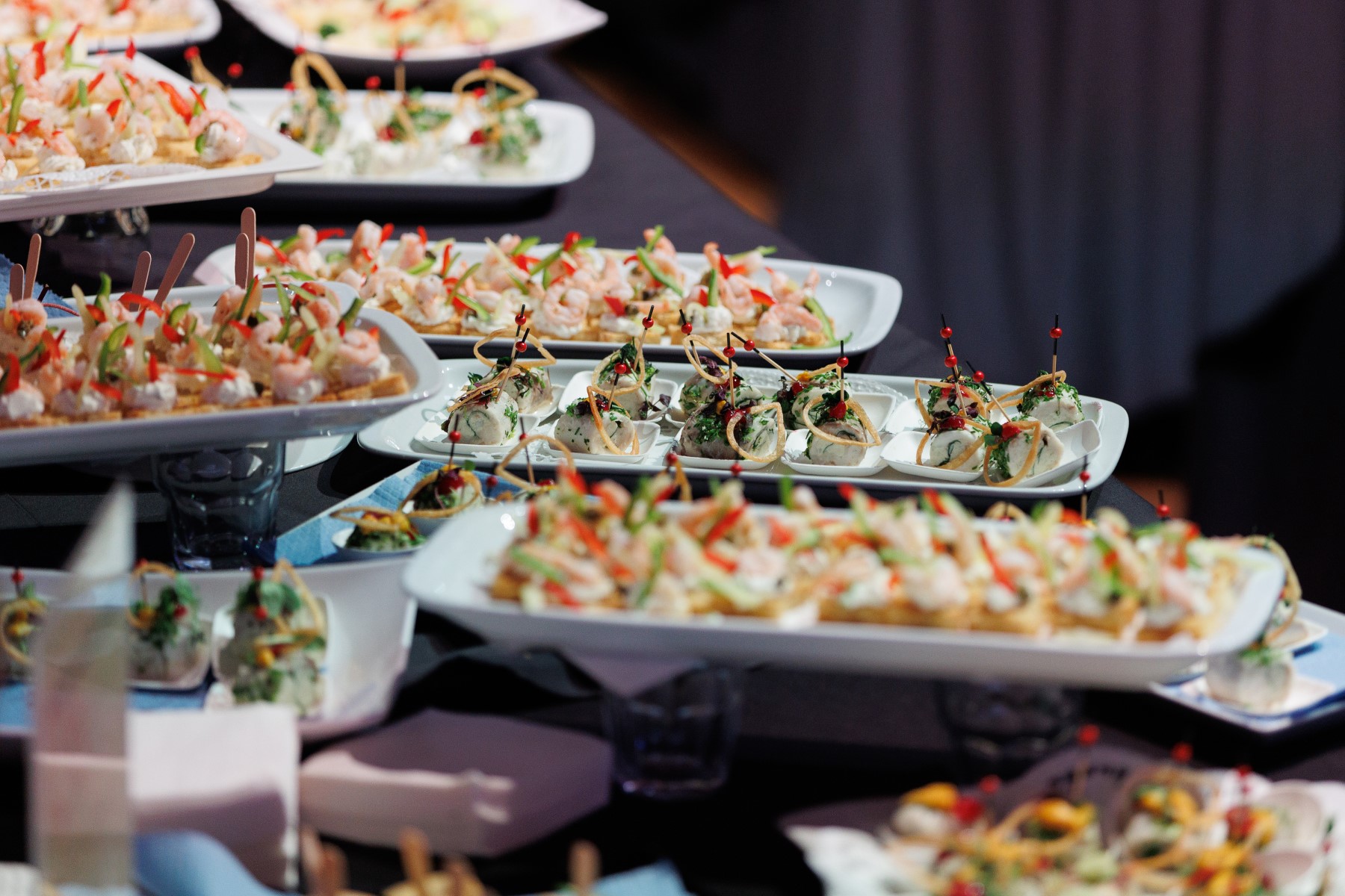 Gala večera japanskih i hrvatskih kuhara napunila Arsenal do posljednjeg mjesta Gala večera japanskih i hrvatskih kuhara napunila Arsenal do posljednjeg mjesta