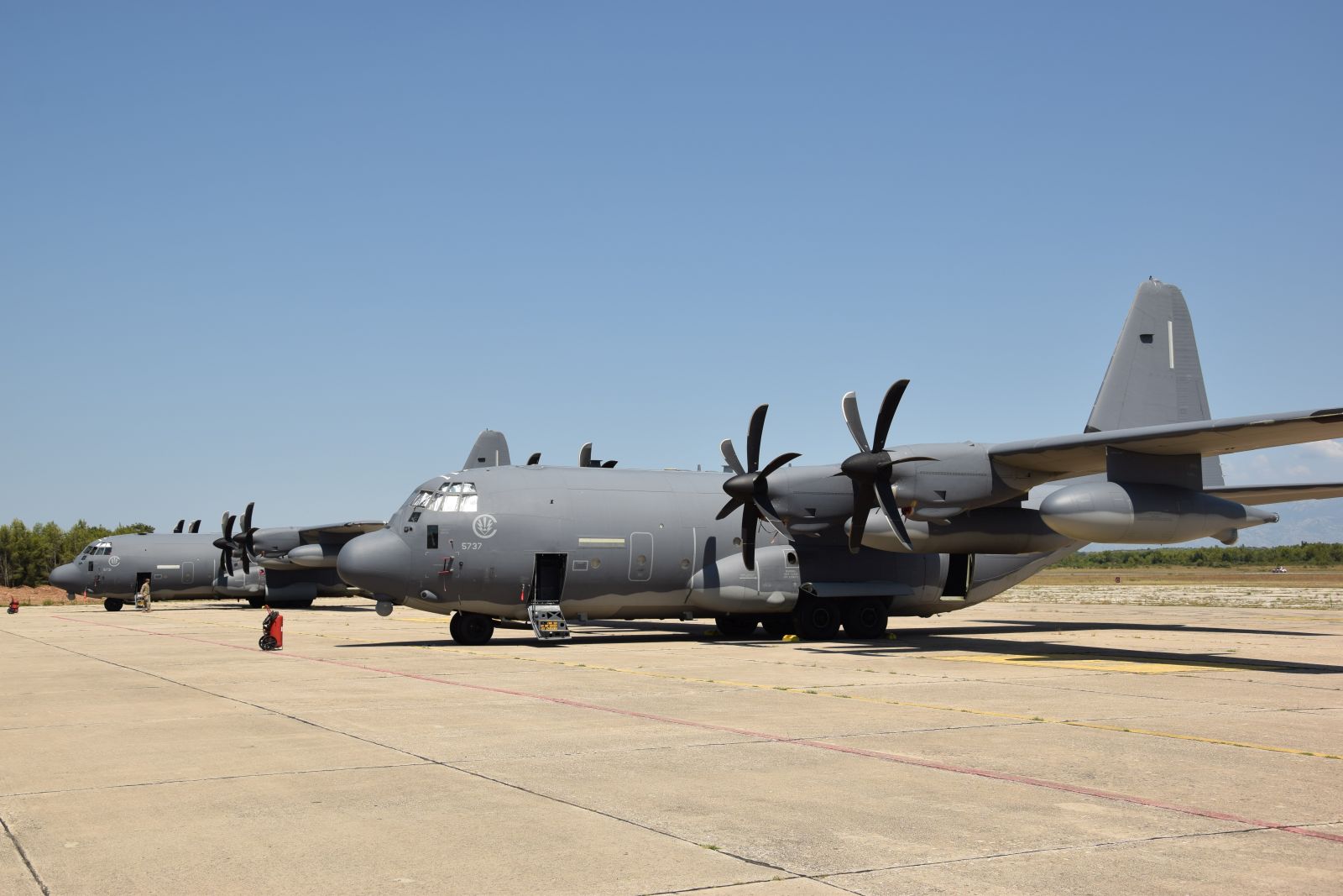 Američka posada MC-130 stigla u vojnu bazu Zemunik Američka posada MC-130 stigla u vojnu bazu Zemunik