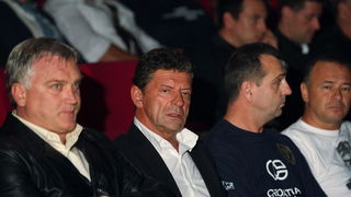 Zadar, 121012.
Kazaliste lutaka Zadar. Povodom 57. rodjendana generala Ante Gotovine Udruga Zene u Domovinskom ratu-Zadar, organizira kulturnu vecer pod nazivom: Generale, uvijek smo u mislima s vama.
Na slici: Zeljko Dilber prijatelj generala Gotovine.
F Zadar, 121012.
Kazaliste lutaka Zadar. Povodom 57. rodjendana generala Ante Gotovine Udruga Zene u Domovinskom ratu-Zadar, organizira kulturnu vecer pod nazivom: Generale, uvijek smo u mislima s vama.
Na slici: Zeljko Dilber prijatelj generala Gotovine.
F