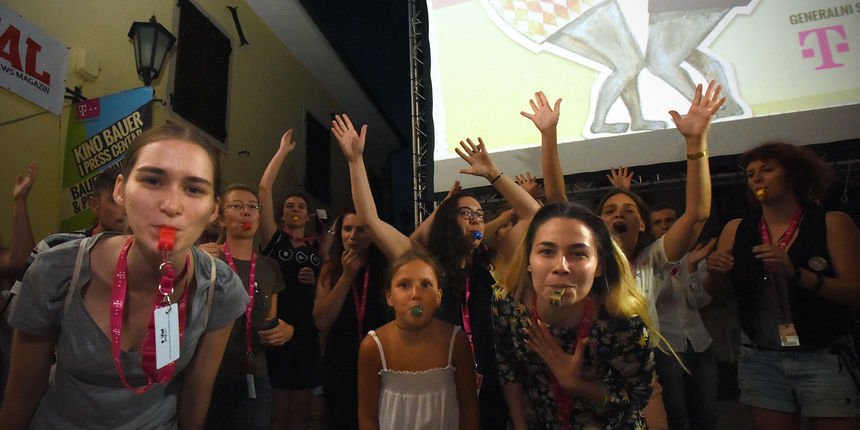 Zviždanjem otvoren 19. MMF!