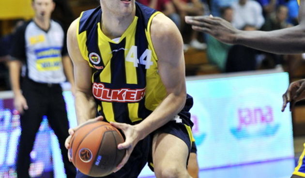 Zagreb, 270911.
SD Trnsko.
Kosarkaska utakmica KK Zagreb – Fenerbahce Ulker.
Na slici: Bojan Bogdanovic.
Foto: Boris Kovacev / CROPIX