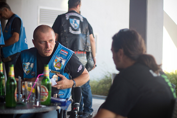 Image 867335 (auto) Image 867335 (auto)