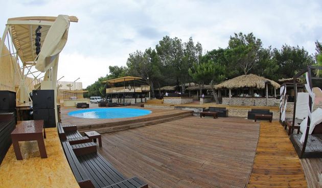 Pag, Zrce – Klub Kalypso na popularnoj plazi Zrce sezonu 2014. docekuje u novom ruhu. Photo: Filip Brala/PIXSELL