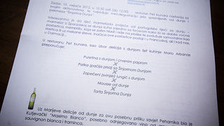 Restoran Pet bunara – “Šinjorina Dunja” (foto:Saša Čuka) Restoran Pet bunara – “Šinjorina Dunja” (foto:Saša Čuka)