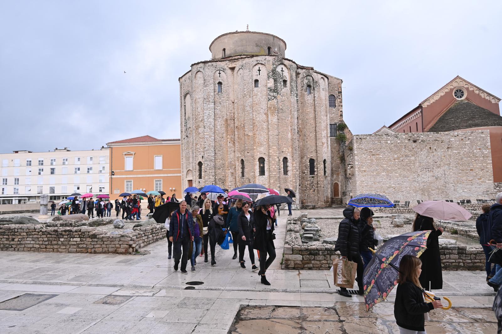 U Zadru novi prosvjed protiv covid potvrda