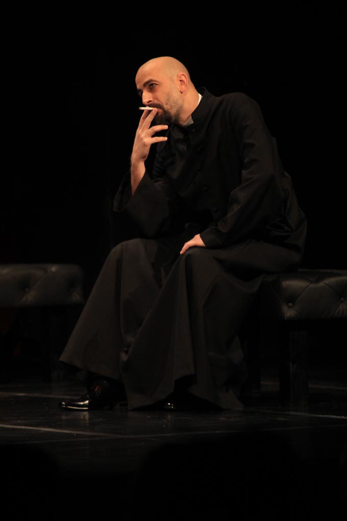 Gospoda Glembajevi u HNK Zadar, foto: Iva Perinčić Gospoda Glembajevi u HNK Zadar, foto: Iva Perinčić