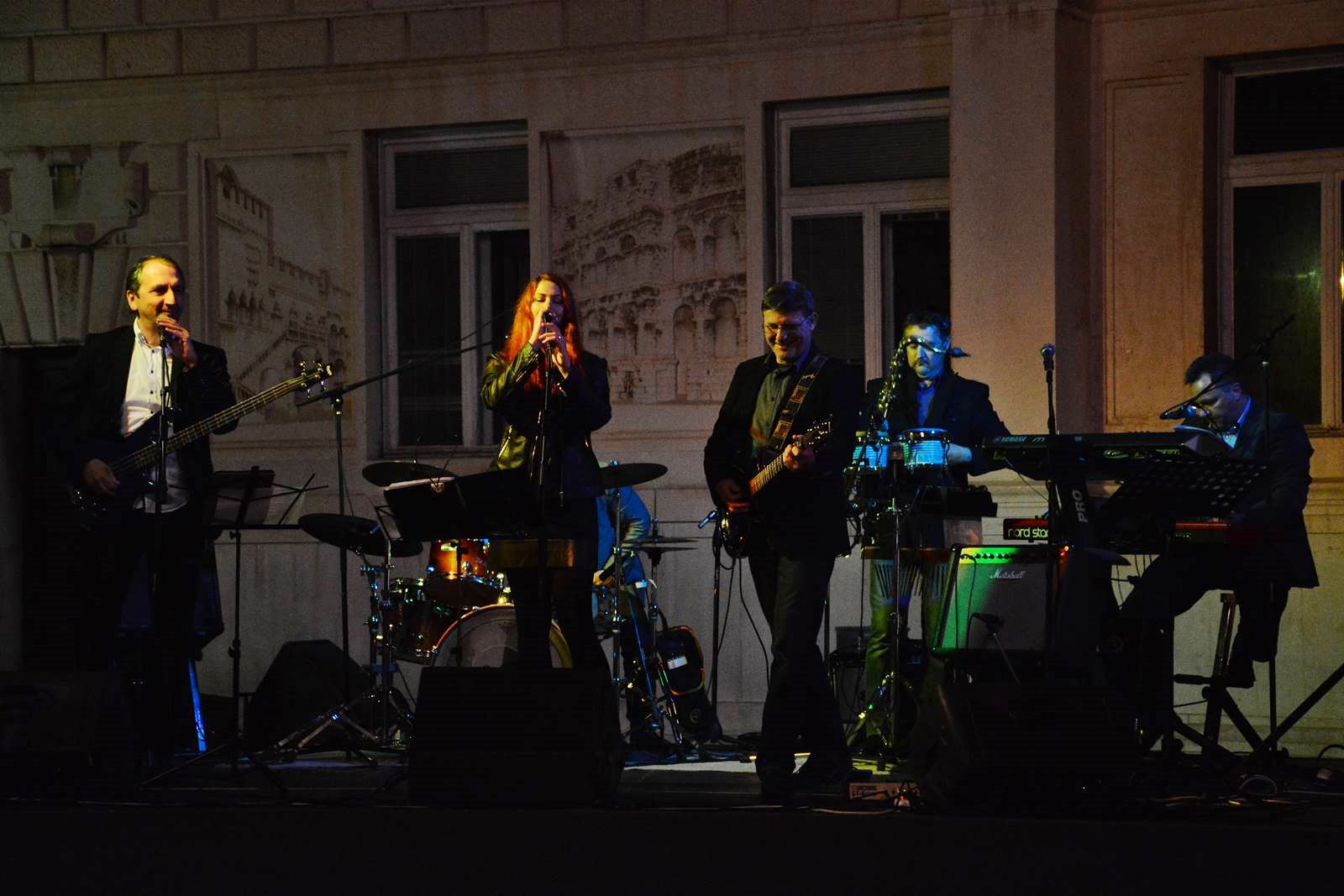 FIMBA After party na Narodnom trgu uz bend Songbusters FIMBA After party na Narodnom trgu uz bend Songbusters