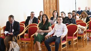 Plemeniti metali i vješte ruke: umjetnost i obrt od srednjeg vijeka do modernog doba