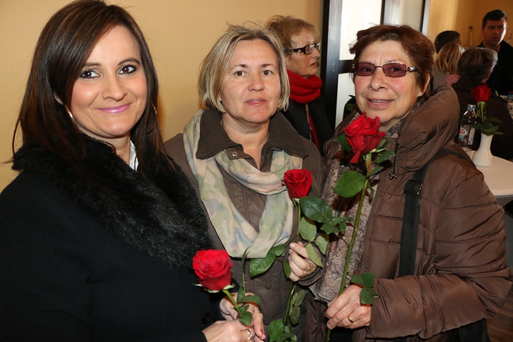 Dan žena svečano proslavljen u Viru, 8. ožujka 2017. Dan žena svečano proslavljen u Viru, 8. ožujka 2017.
