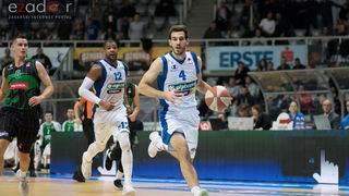 ABA liga, 11. kolo: KK Zadar – KK Petrol Olimpija 97-77. Lovre Bašić i Joshua Bostic ABA liga, 11. kolo: KK Zadar – KK Petrol Olimpija 97-77. Lovre Bašić i Joshua Bostic