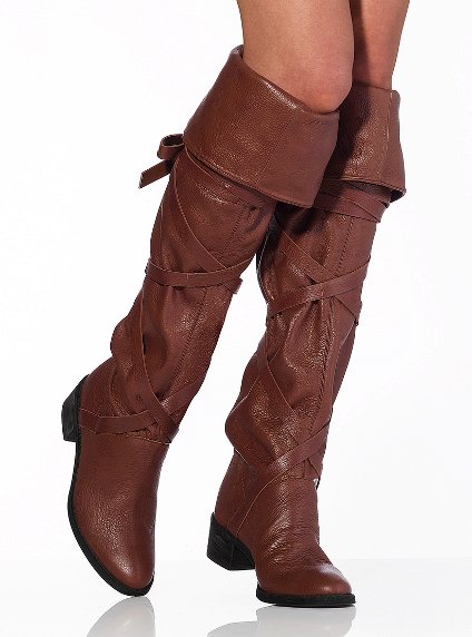 Čizme Victoria Secret za jesen 2011., foto: victoriasecret.com