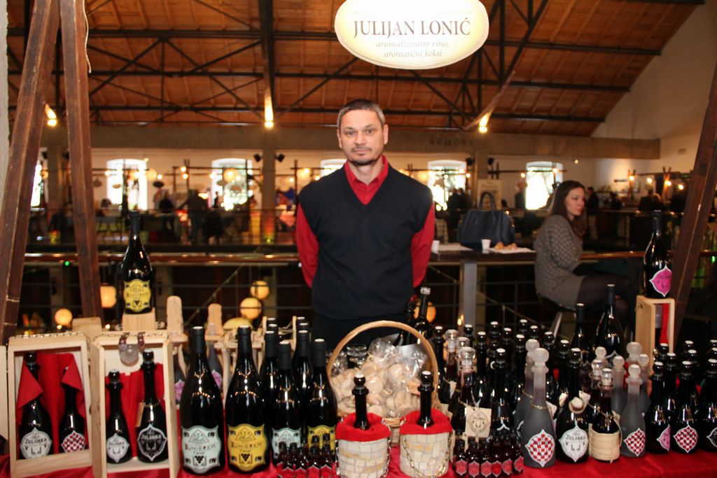 8. “Naši mali gušti” u Arsenalu