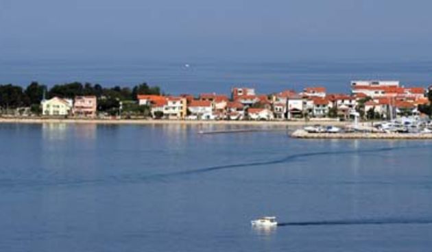 zadar, panorama sa zvonika svete stosije, borik, puntamika 21.04.07.