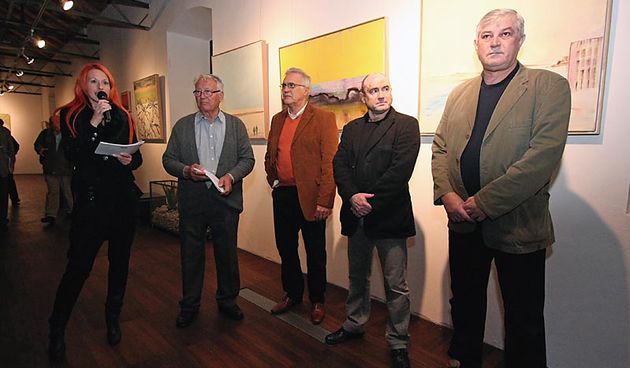 Image 1059747 (auto)