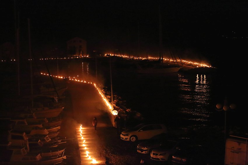 Bibinje: Održana tradicionalna procesija Velikog Petka. Foto: Leo Banić