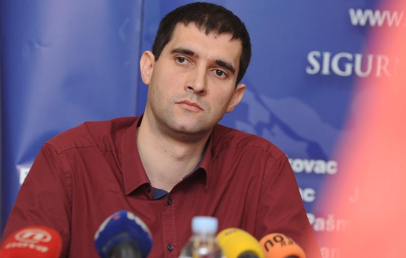 Zadar – Zadarska policija razbila veliki lanac krijumcarenja duhana. Zaplijenjeno je 2,5 tone duhana vrijednosti oko tri miljuna kuna. Photo: Hrvoje Jelavic/PIXSELL Zadar – Zadarska policija razbila veliki lanac krijumcarenja duhana. Zaplijenjeno je 2,5 tone duhana vrijednosti oko tri miljuna kuna. Photo: Hrvoje Jelavic/PIXSELL