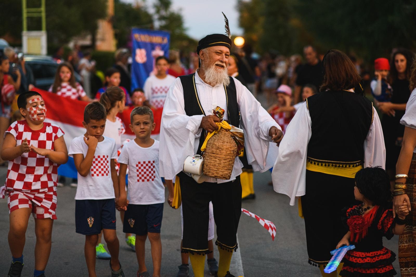 Prvi zadarski ljetni karneval u Diklu