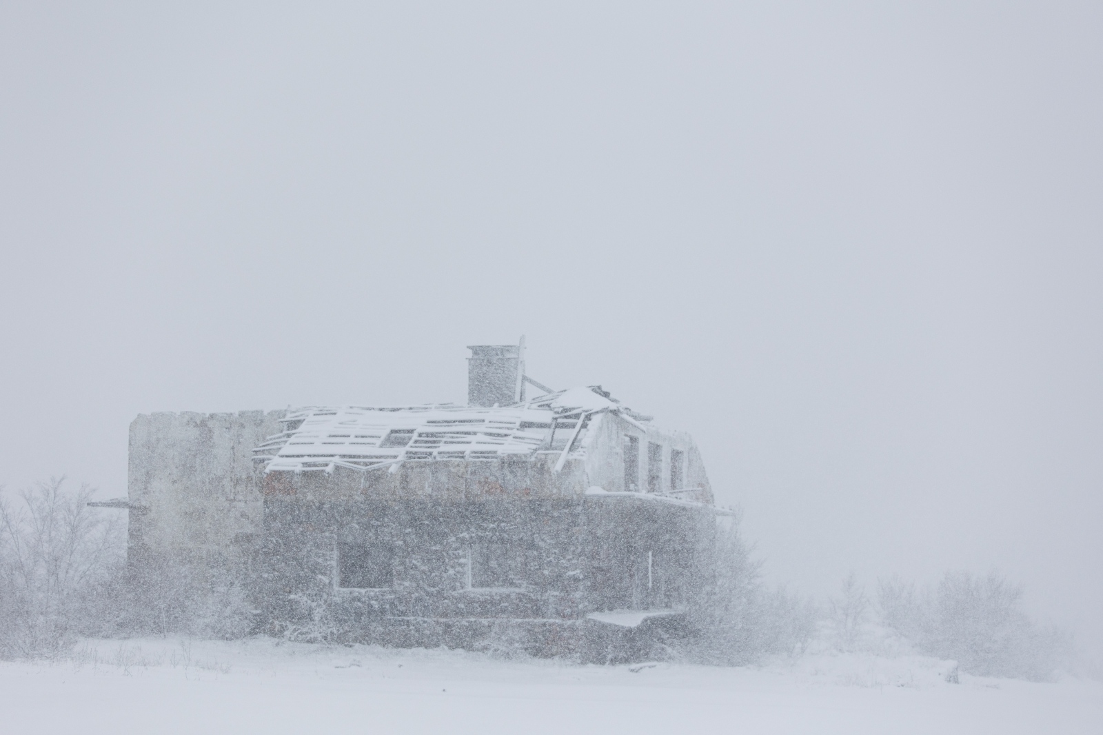 Đir snijegom prekrivenim Gračacom, 25. siječnja 2021. Đir snijegom prekrivenim Gračacom, 25. siječnja 2021.
