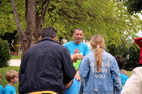 Sportska manifestacija za djecu “1000 koraka kroz 1000 ulica” SŠ “Loptica” Sportska manifestacija za djecu “1000 koraka kroz 1000 ulica” SŠ “Loptica”