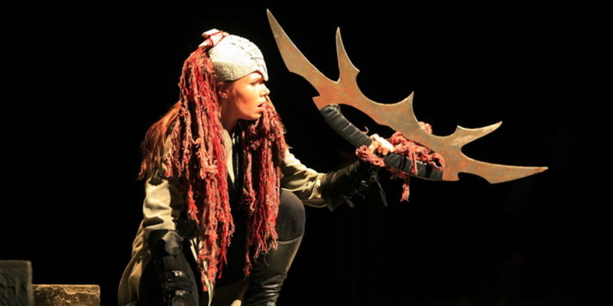 Rijeka, 250212.
U organizaciji muzeja starih racunala Peek & Poke u Hrvatskom kulturnom domu (HKD) na Susaku prikazana je prva klingonska opera na svijetu u izvedbi nizozemskog teatra Zeebelt. Opera pod nazivom U na jeziku je Klingonaca, izmisljenog ratni Rijeka, 250212.
U organizaciji muzeja starih racunala Peek & Poke u Hrvatskom kulturnom domu (HKD) na Susaku prikazana je prva klingonska opera na svijetu u izvedbi nizozemskog teatra Zeebelt. Opera pod nazivom U na jeziku je Klingonaca, izmisljenog ratni