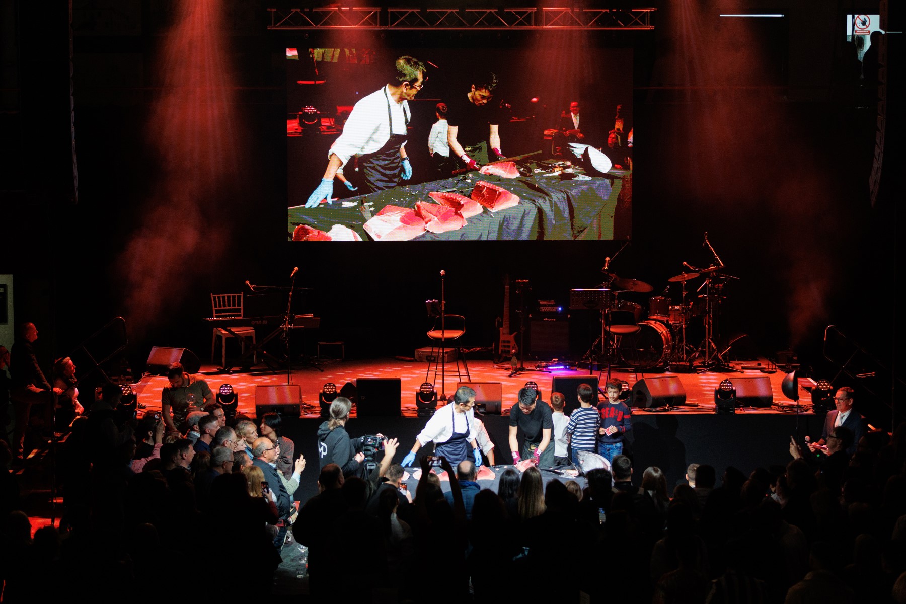 Gala večera japanskih i hrvatskih kuhara napunila Arsenal do posljednjeg mjesta Gala večera japanskih i hrvatskih kuhara napunila Arsenal do posljednjeg mjesta