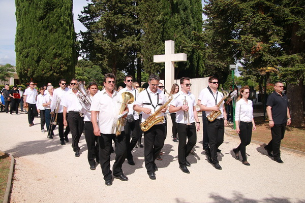 Posljednji ispraćaj zadarskog fotografa i umirovljenog satnika HV-a, Roberta Lerge na Gradskom groblju Zadar