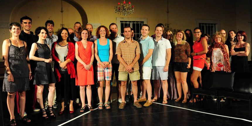 Zadar, 22.07.2013. snimio: Nenad Marčev
otvorenje Međunarodne ljetne škole
hrvatskog jezika i kulture – Zoranićeva Arkadija
HNK Zadar
Milan Begović: BEZ TREĆEGA
redatelj: Vinko Radovčić
izvode: Žana Bumber, Vinko Radovčić
Dvorište Provid Zadar, 22.07.2013. snimio: Nenad Marčev
otvorenje Međunarodne ljetne škole
hrvatskog jezika i kulture – Zoranićeva Arkadija
HNK Zadar
Milan Begović: BEZ TREĆEGA
redatelj: Vinko Radovčić
izvode: Žana Bumber, Vinko Radovčić
Dvorište Provid